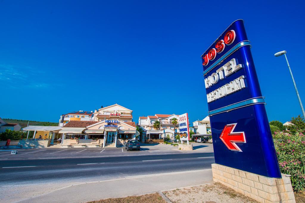 Hotel Joso Sukošan Exterior foto